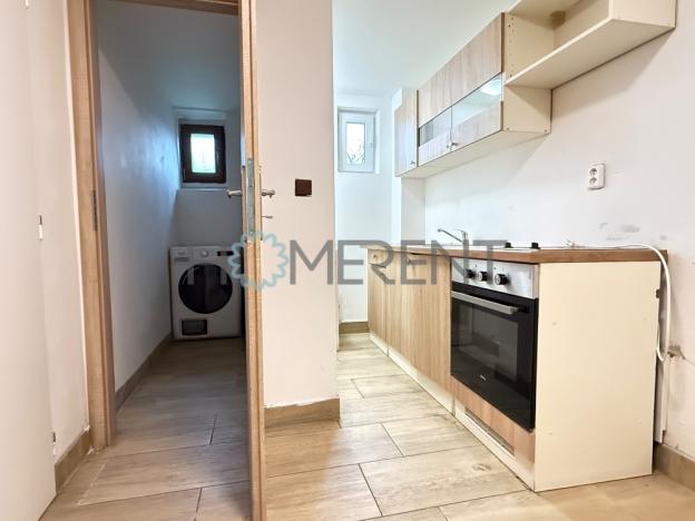 Pronájem kanceláře, Mladá Boleslav - Mladá Boleslav IV, Luční, 71 m2