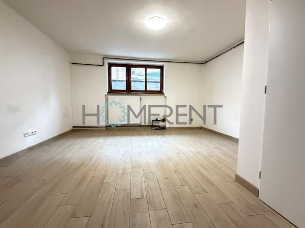 Pronájem kanceláře, Mladá Boleslav - Mladá Boleslav IV, Luční, 71 m2