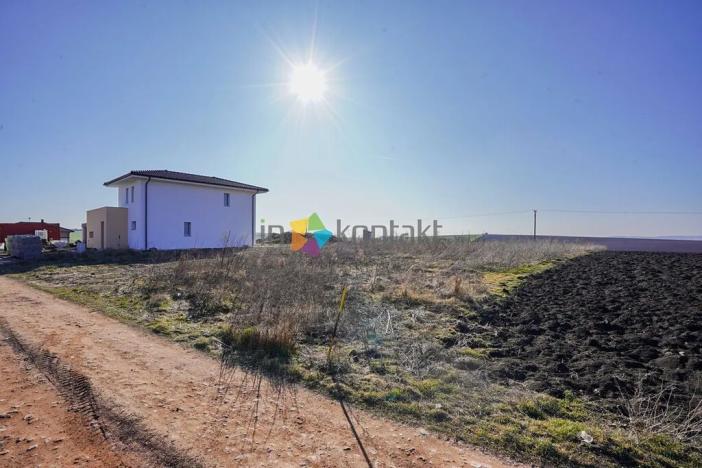 Prodej pozemku pro bydlení, Ostrožská Lhota, 2025 m2