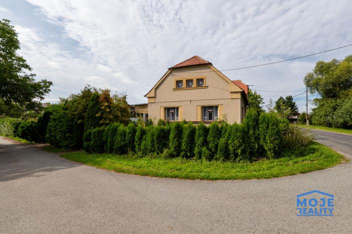 Prodej rodinného domu, Hradešice - Černíč, 204 m2