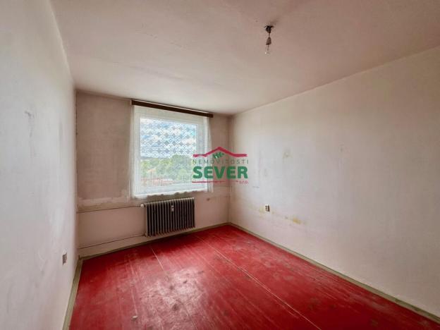 Prodej bytu 3+1, Vroutek, Na Hůrce, 72 m2