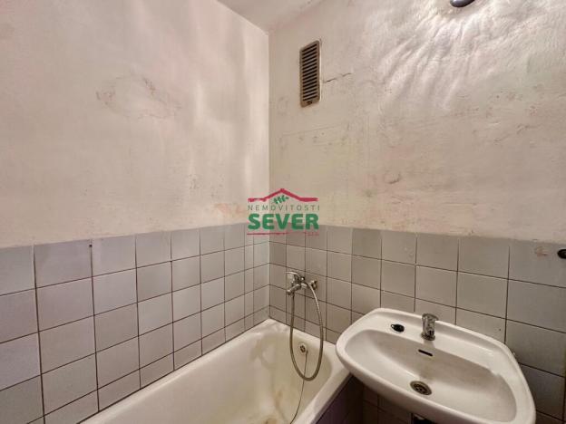 Prodej bytu 3+1, Vroutek, Na Hůrce, 72 m2