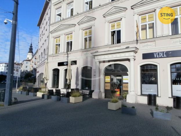 Pronájem restaurace, Opava, Dolní náměstí, 188 m2