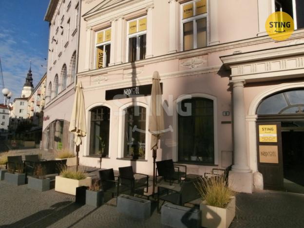 Pronájem restaurace, Opava, Dolní náměstí, 188 m2