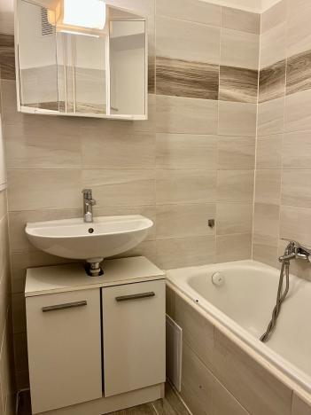 Pronájem bytu 2+1, Ostrava - Poruba, Bohuslava Martinů, 65 m2