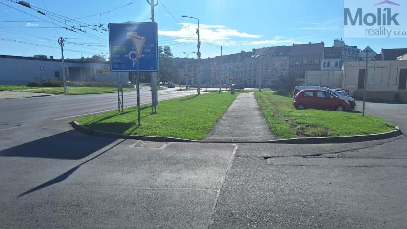 Prodej bytu 4+1, Teplice - Trnovany, Přítkovská, 85 m2