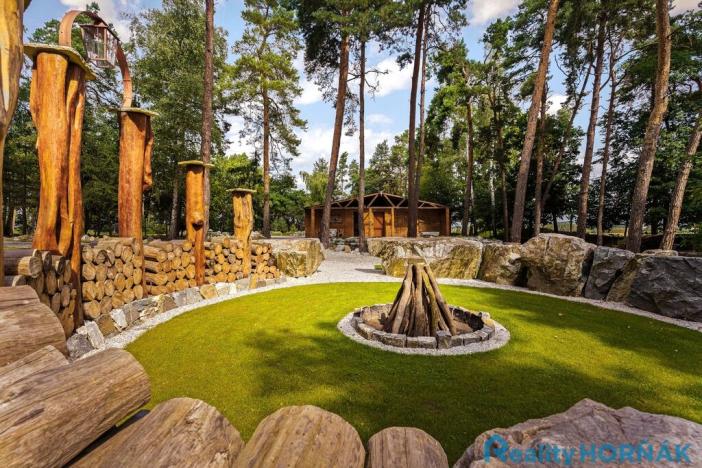 Prodej pozemku pro bydlení, Katovice, 17169 m2