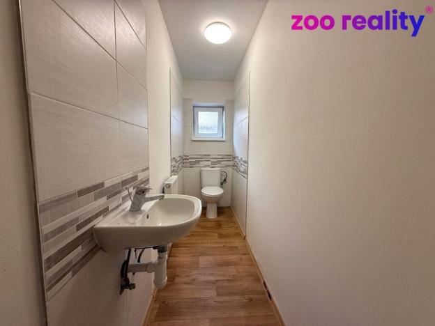 Pronájem bytu 2+1, Chomutov, Čelakovského, 73 m2