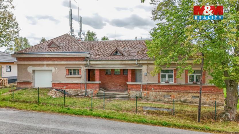 Prodej rodinného domu, Zahrádka, 300 m2