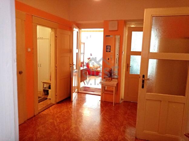 Prodej bytu 3+1, Praha - Bubeneč, Národní obrany, 94 m2