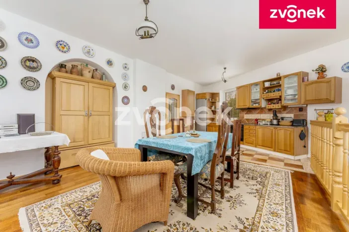 Prodej rodinného domu, Pozlovice, Na Drahách, 180 m2