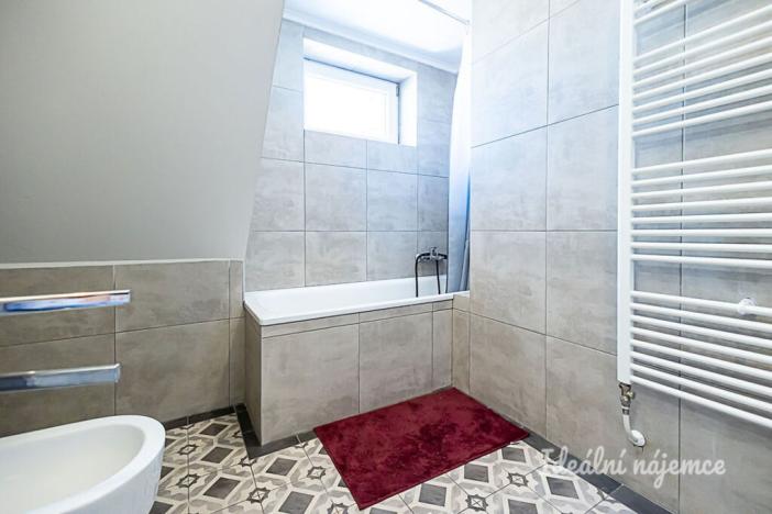 Pronájem bytu 4+kk, Praha - Braník, Pod svahem, 140 m2