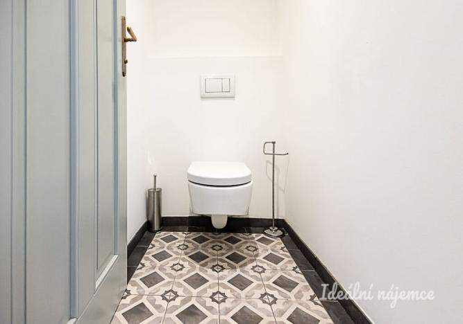 Pronájem bytu 4+kk, Praha - Braník, Pod svahem, 140 m2