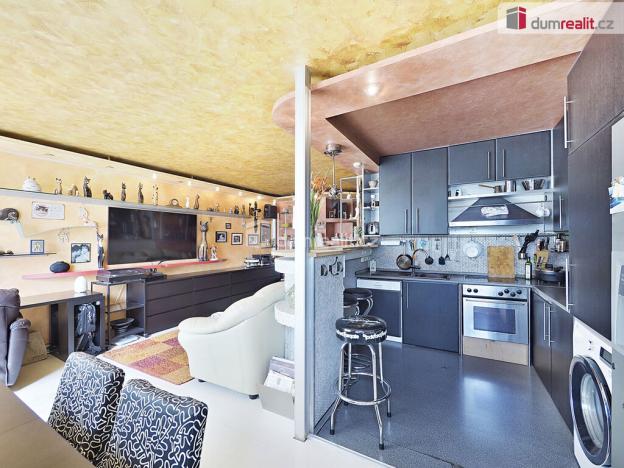 Prodej bytu 3+1, Neratovice, Dr. E. Beneše, 76 m2