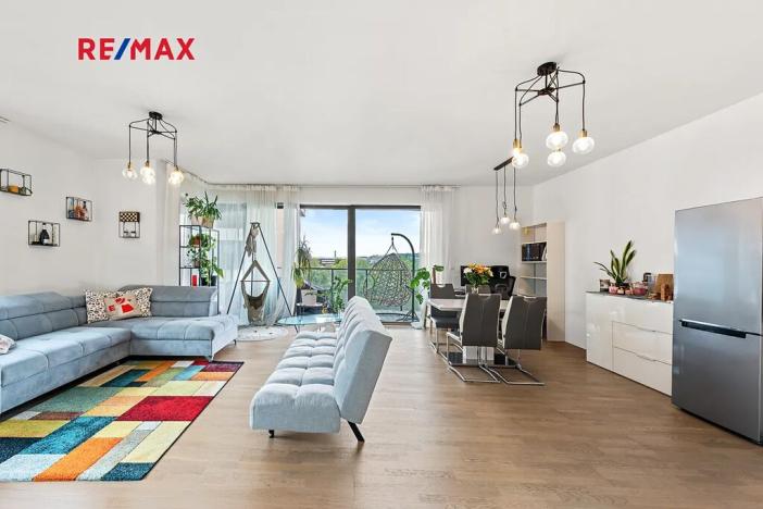 Prodej bytu 3+kk, Praha - Holešovice, Sanderova, 104 m2