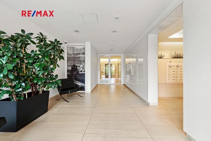 Prodej bytu 3+kk, Praha - Holešovice, Sanderova, 104 m2