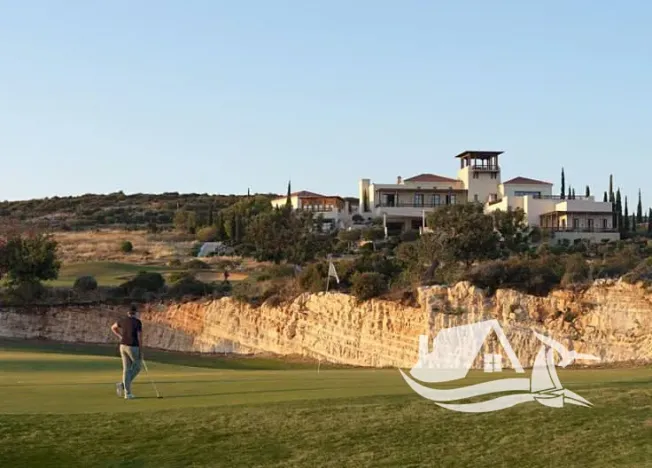 Prodej bytu 1+kk, Pafos, Kypr, 34 m2