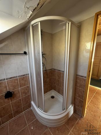 Prodej rodinného domu, Podhradní Lhota, 160 m2