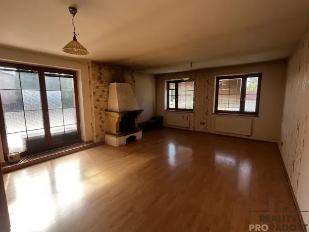 Prodej rodinného domu, Podhradní Lhota, 160 m2