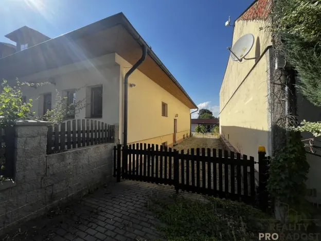 Prodej rodinného domu, Podhradní Lhota, 160 m2