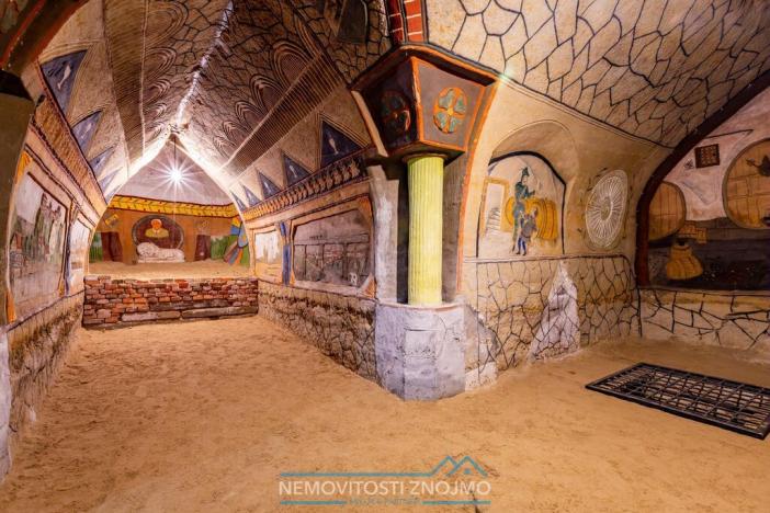 Prodej obchodního prostoru, Šatov, 3031 m2