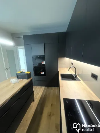 Pronájem bytu 3+kk, Olomouc, Ostrovní, 73 m2