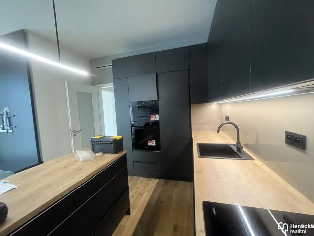 Pronájem bytu 3+kk, Olomouc, Ostrovní, 73 m2