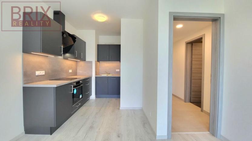 Pronájem bytu 2+kk, Praha - Třebonice, K metru, 57 m2