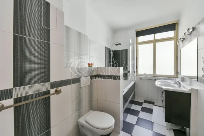 Pronájem bytu 3+1, Praha - Nové Město, Jungmannova, 80 m2