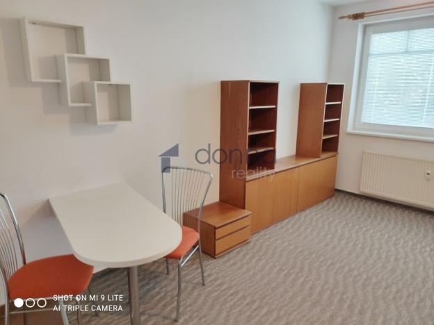 Pronájem bytu 1+kk, Praha, Přípotoční, 26 m2