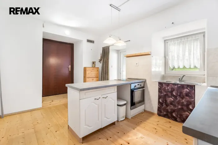 Prodej rodinného domu, Dubá - Zakšín, 380 m2