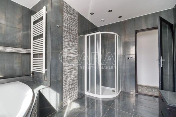 Prodej rodinného domu, Petrovice u Karviné, 202 m2