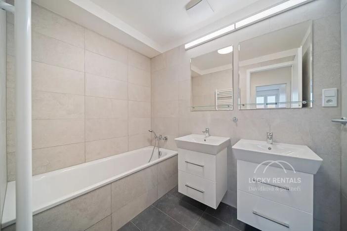 Pronájem bytu 2+kk, Praha - Chodov, Líbalova, 44 m2