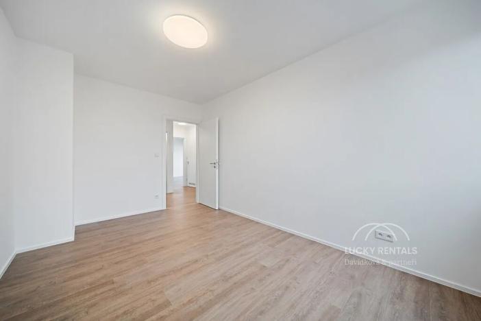 Pronájem bytu 2+kk, Praha - Chodov, Líbalova, 44 m2