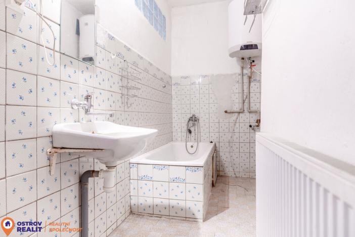 Prodej rodinného domu, Štarnov, 252 m2