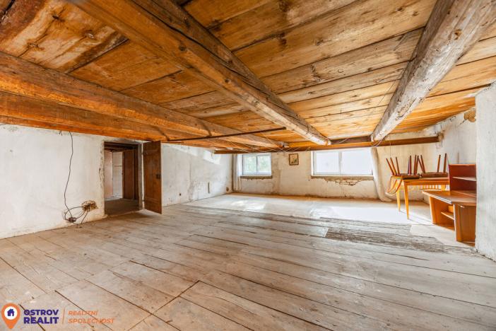 Prodej rodinného domu, Štarnov, 252 m2