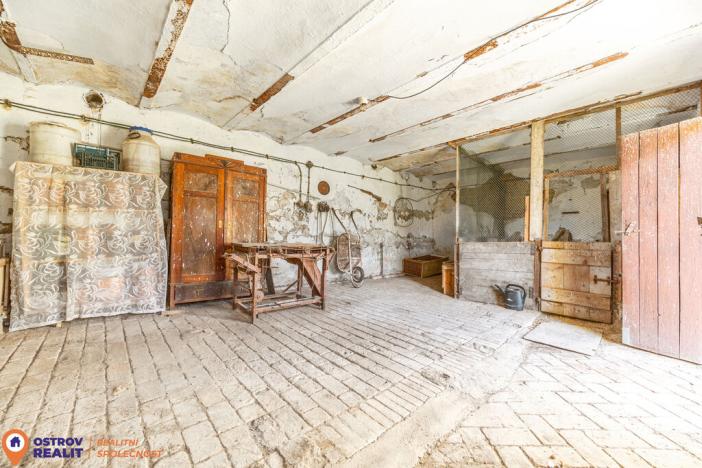 Prodej rodinného domu, Štarnov, 252 m2