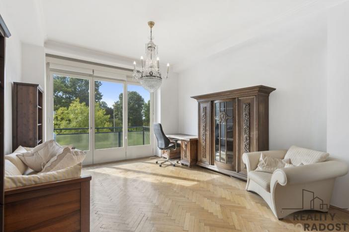 Pronájem bytu 3+1, Praha - Holešovice, Kostelní, 133 m2