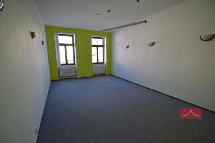 Pronájem kanceláře, Humpolec, Dolní náměstí, 34 m2