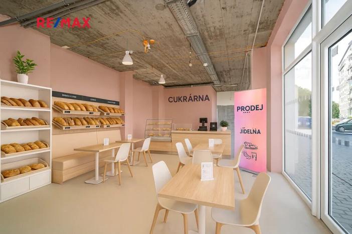 Pronájem ordinace, Milovice, Spojovací, 64 m2