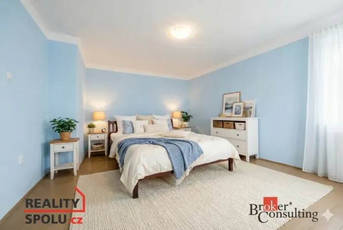 Prodej rodinného domu, Toužim, Pod Brankou, 219 m2