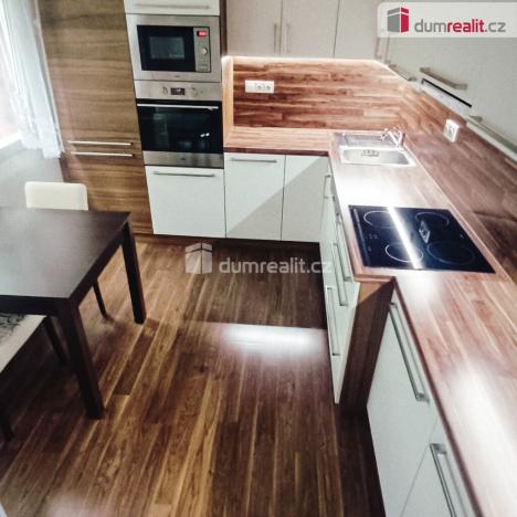 Prodej bytu 2+1, Děčín - Děčín III-Staré Město, Jezdecká, 62 m2