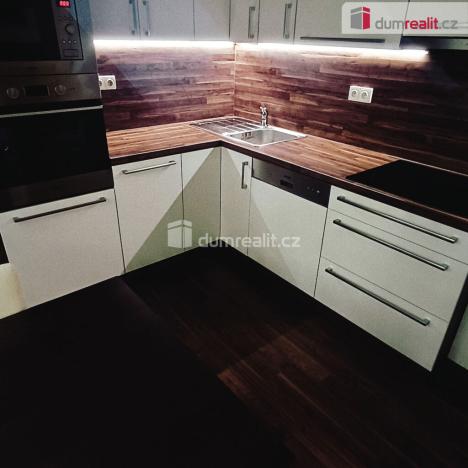 Prodej bytu 2+1, Děčín - Děčín III-Staré Město, Jezdecká, 62 m2