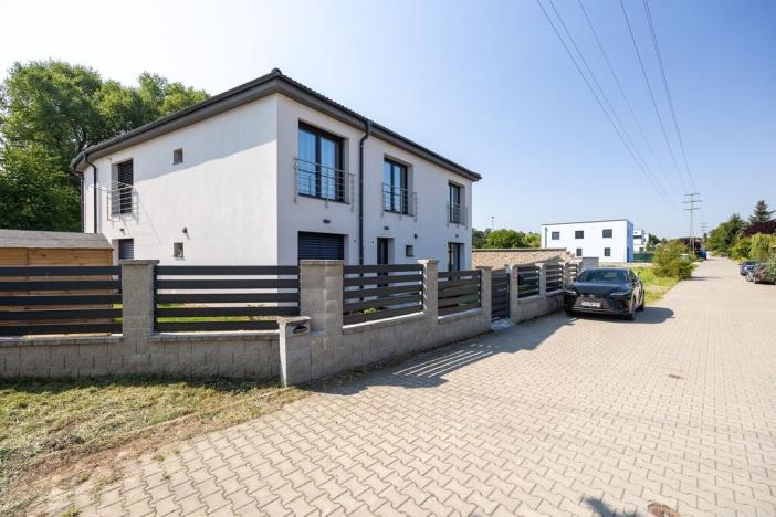 Prodej bytu 3+kk, Tuchoměřice, Nad Lávkou, 96 m2
