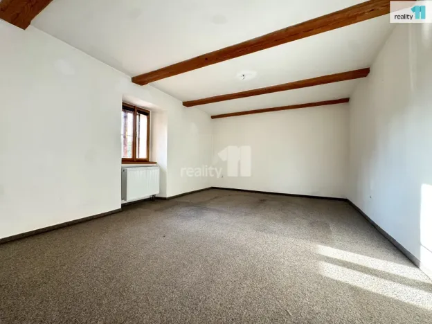 Pronájem výrobních prostor, Dobrovíz, Pražská, 1027 m2