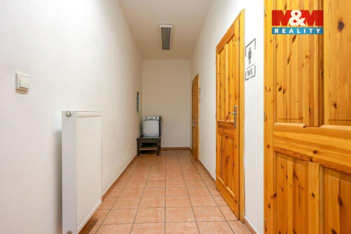 Pronájem skladu, Mohelnice, Sadová, 2700 m2