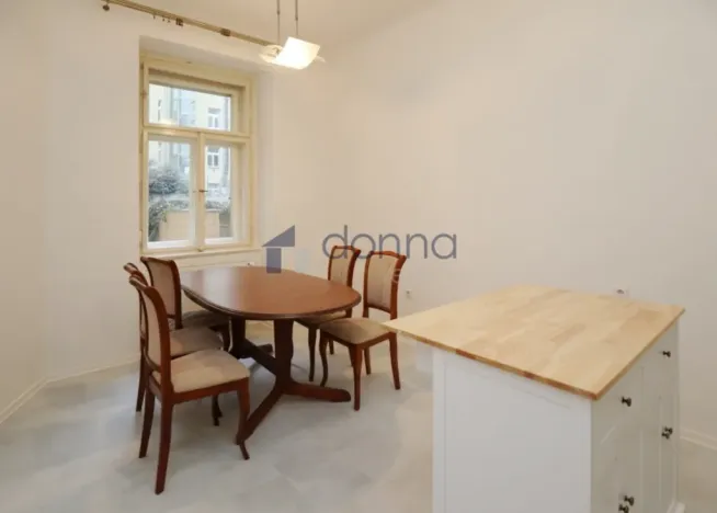 Pronájem bytu 3+kk, Praha, Bulharská, 79 m2