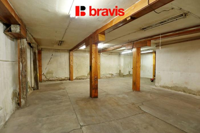 Pronájem skladu, Brno - Husovice, Dukelská třída, 550 m2