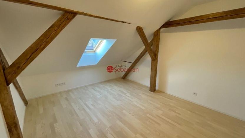 Pronájem bytu 4+kk, Hořice, 99 m2