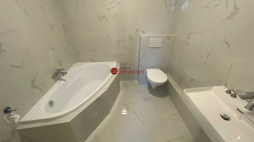 Pronájem bytu 4+kk, Hořice, 99 m2